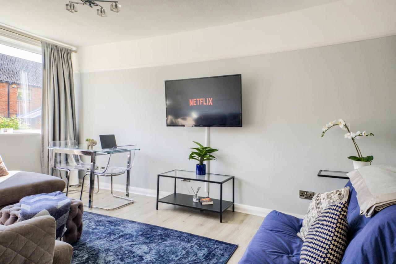 Town Centre Apartment Лимингтон Экстерьер фото
